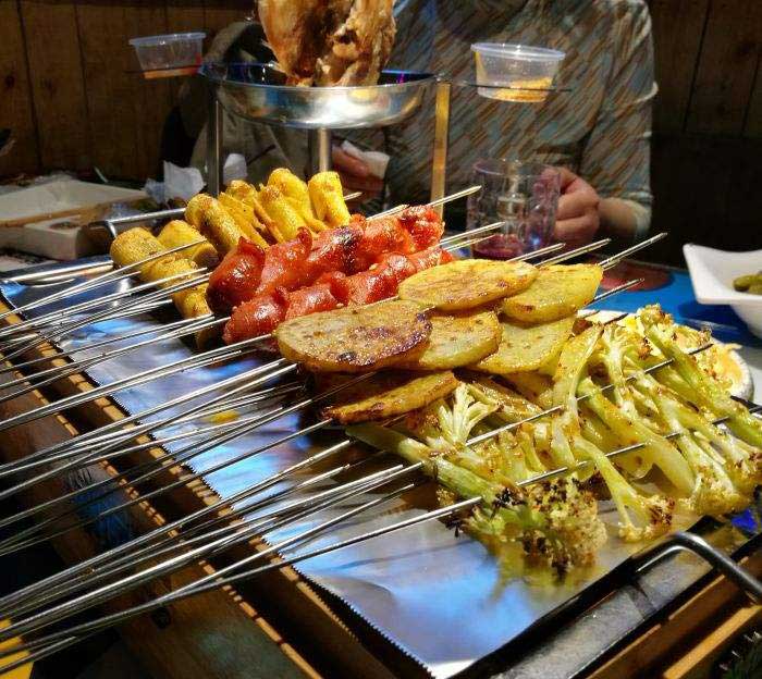 廉江音乐烧烤吧
